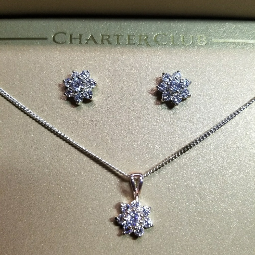 NWT Charter Club Set